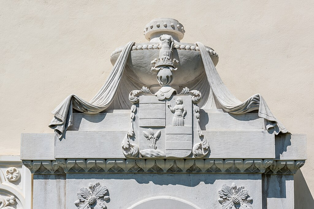 What Makes a Coat of Arms ‘Real’? Sorting Fact from Fiction