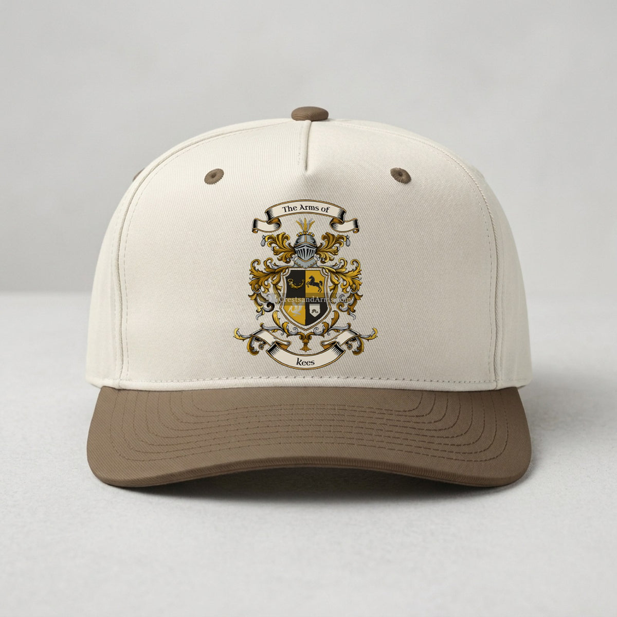 The Kees arms on the family cap - unisex